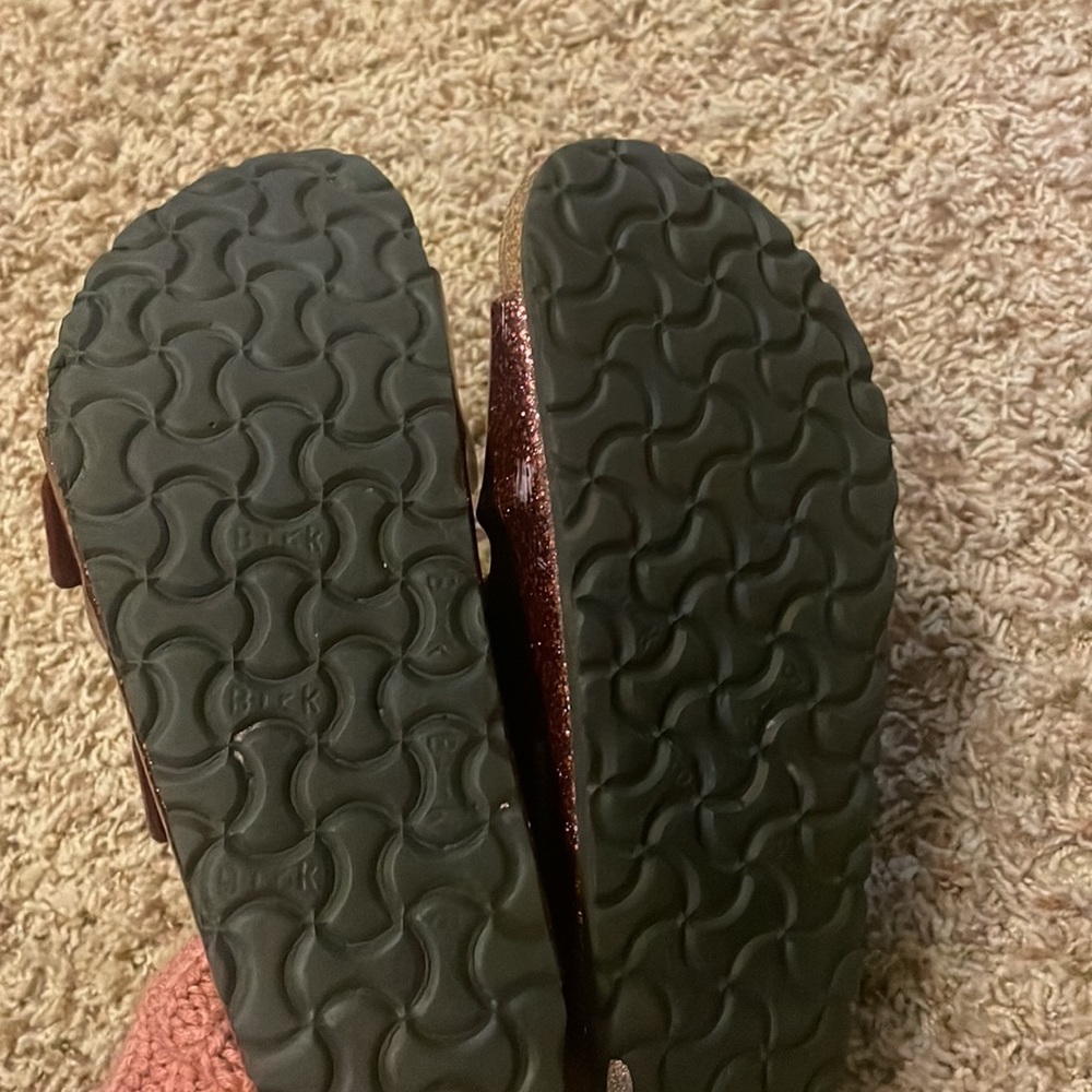 Sandals - Picture 3 of 3